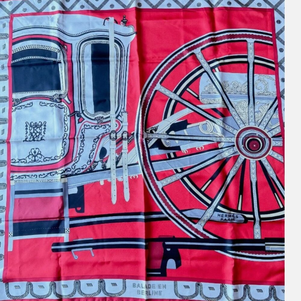 AUTHENTIC HERMES "BLADE EN BERLINE" SILK SCARF 90 RED / CREAM / GREY